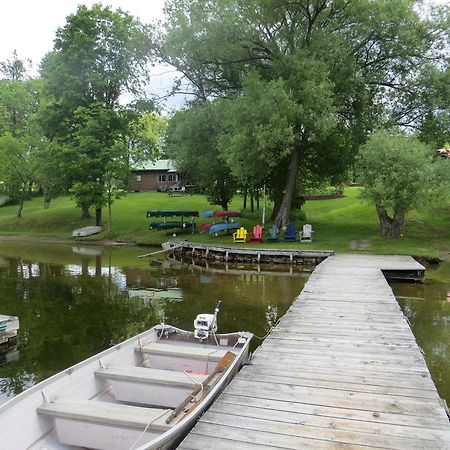 Bondi Village Cottage Resort Lake of Bays Εξωτερικό φωτογραφία