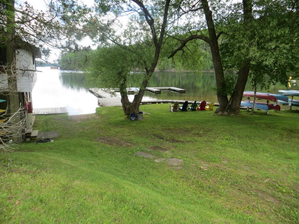 Bondi Village Cottage Resort Lake of Bays Εξωτερικό φωτογραφία