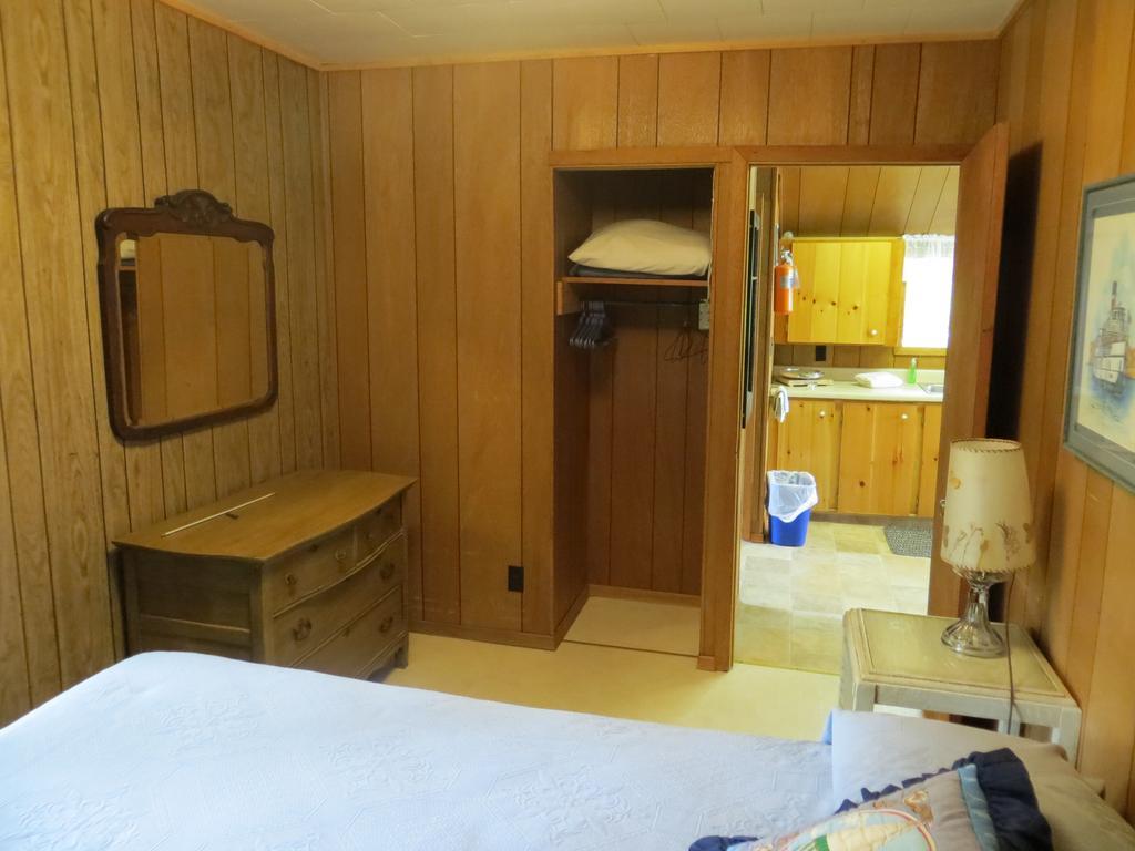 Bondi Village Cottage Resort Lake of Bays Εξωτερικό φωτογραφία
