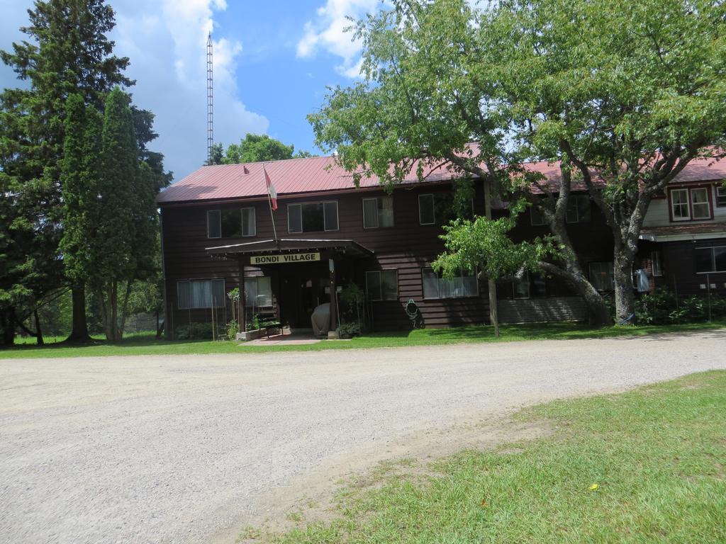 Bondi Village Cottage Resort Lake of Bays Εξωτερικό φωτογραφία