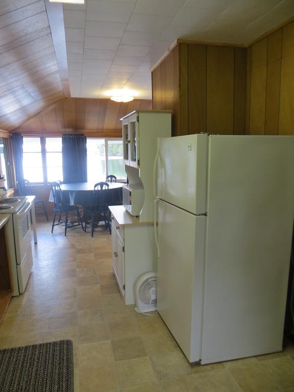 Bondi Village Cottage Resort Lake of Bays Εξωτερικό φωτογραφία